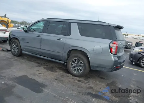 2021 Chevrolet Suburban 4Wd Z71 z USA, uszkodzony, nr VIN 1GNSKDKD7MR393174
